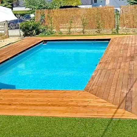 Pool House Axiothea